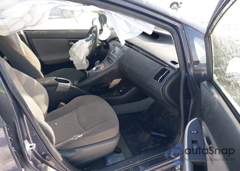 2015 Toyota Prius Two z USA, uszkodzony, nr VIN JTDKN3DUXF0459232